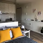Meni Sweet * 볼로스